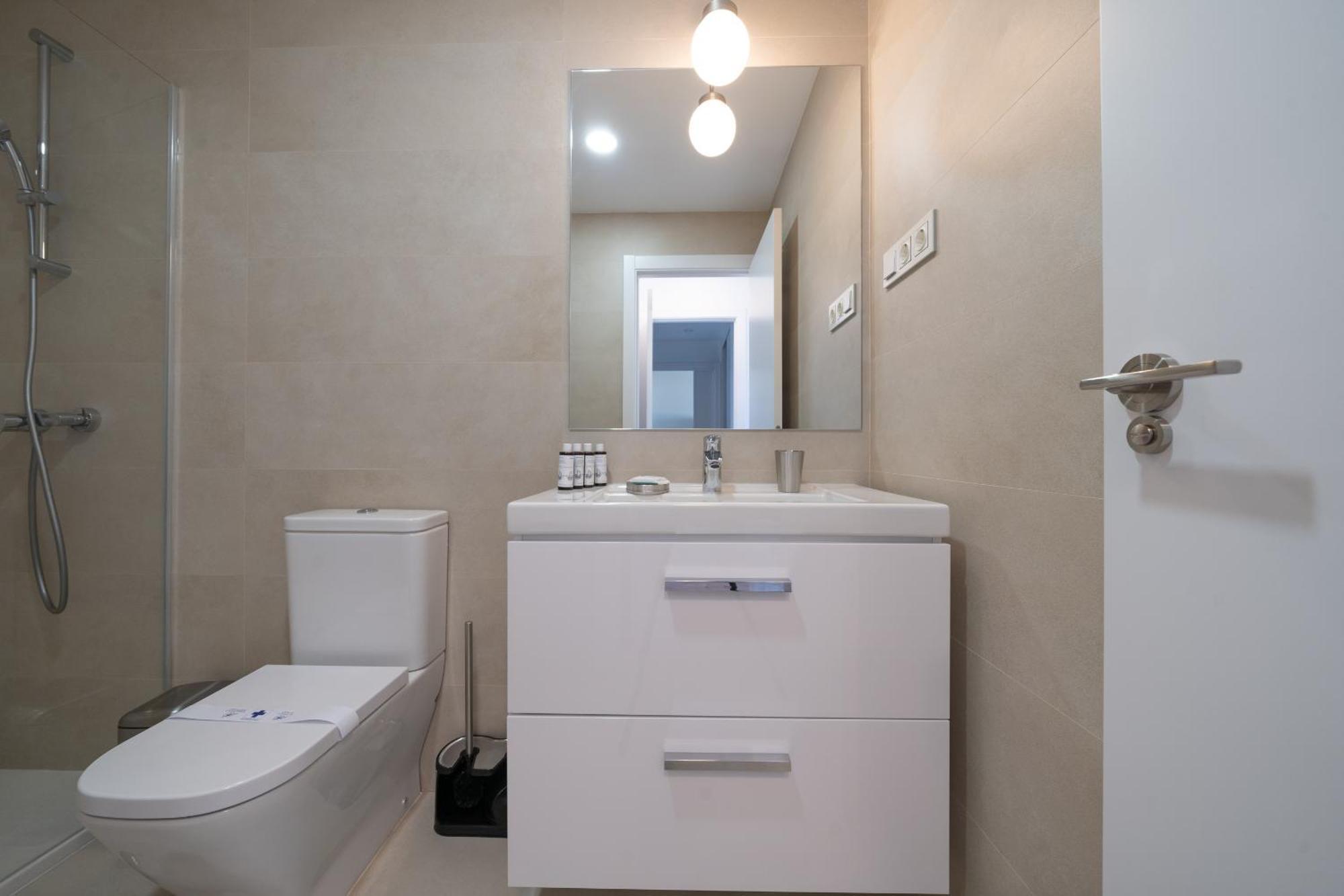 Xpce Urban 3 Malaga Skyline - Parking Free Apartman Kültér fotó